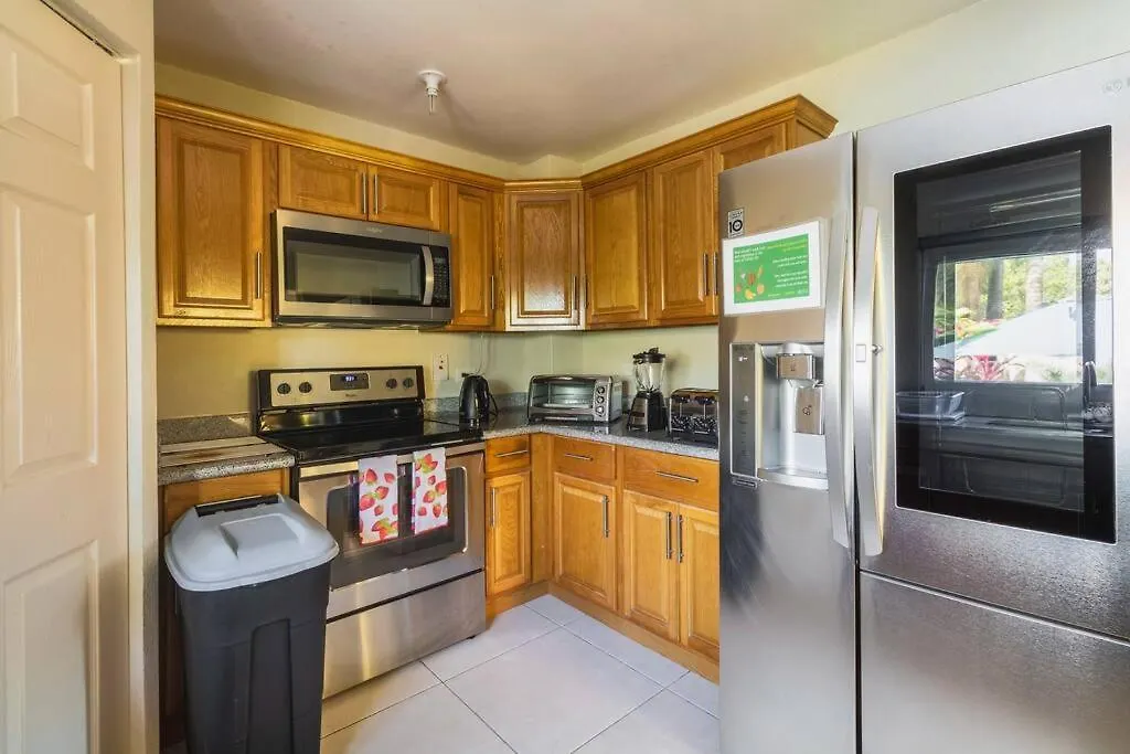 Two Bedroom Suite-Beach Restaurants Shop Nightlife Montego Bay Jamaika