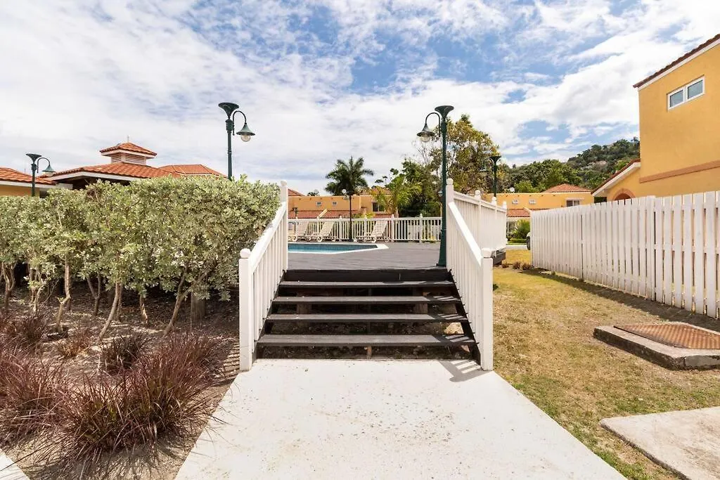 Two Bedroom Suite-Beach Restaurants Shop Nightlife Montego Bay 0*,